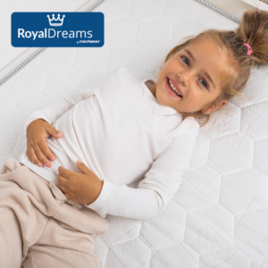 Materac lateksowo piankowy HR „ODEO”+ - Materac dla dziecka i niemowlaka 700x700 lifestyle 5 1000x1000 1 - Materac dla dziecka i niemowlaka