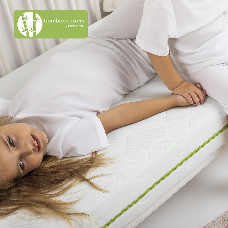 Bamboo-materace-lifestyle-dziewczynka Materac dla 3 latka