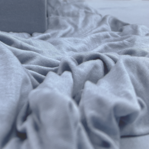 Przescieradlo bambusowe niebieskie szarfa - Materac dla dziecka i niemowlaka