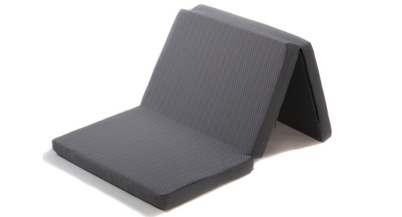 materac do cwiczen ruchowych szary 4 800x432 1 - Materac dla dziecka i niemowlaka