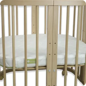 Materac Fikuśny Sen do łóżeczka Waldin 73×73 cm - Materac dla dziecka i niemowlaka zblizenie w lozeczku 900x900 1 - Materac dla dziecka i niemowlaka